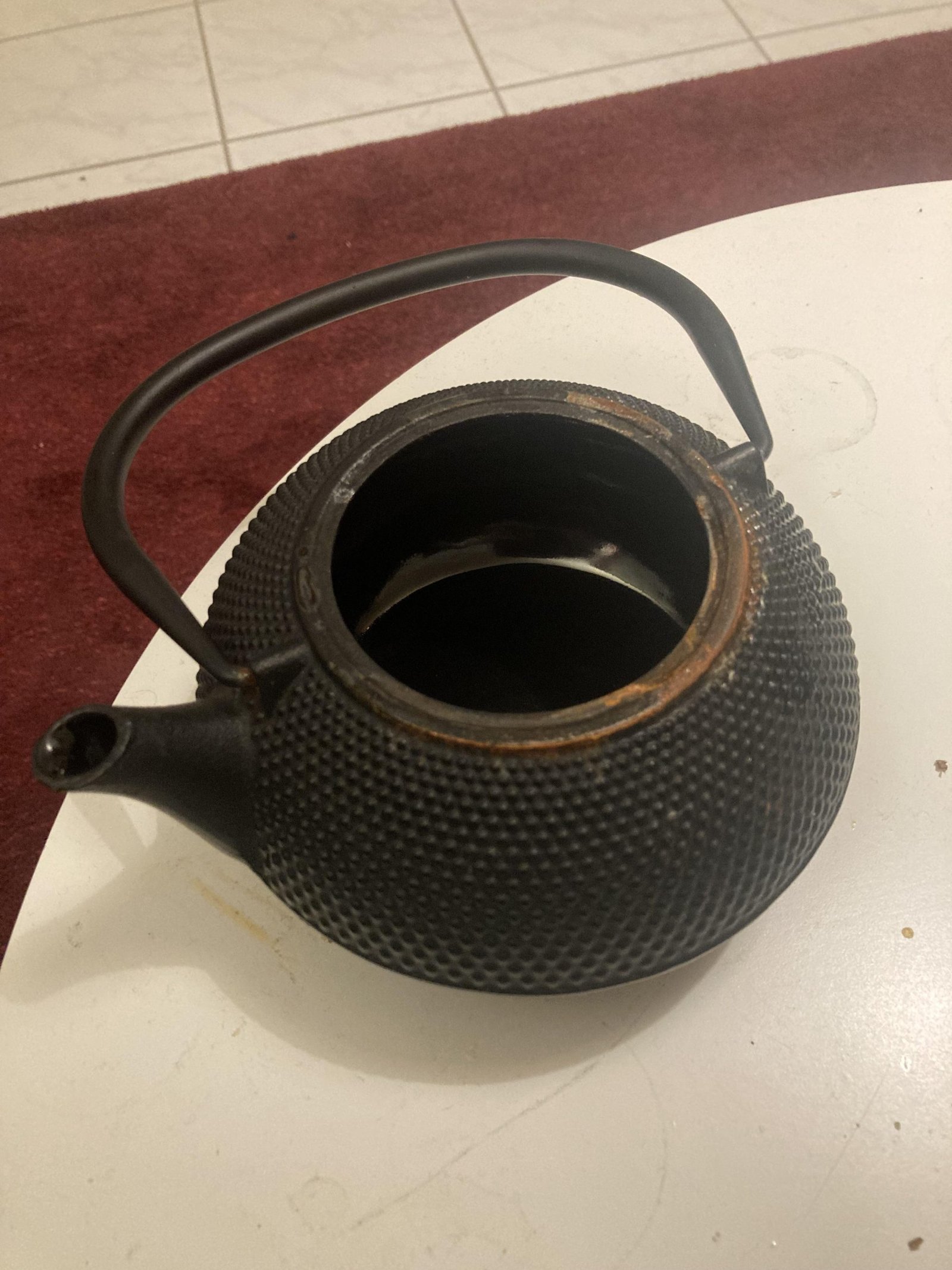 How to Clean Cast Iron Kettle
