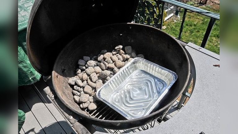 How to Smoke on Weber Kettle?